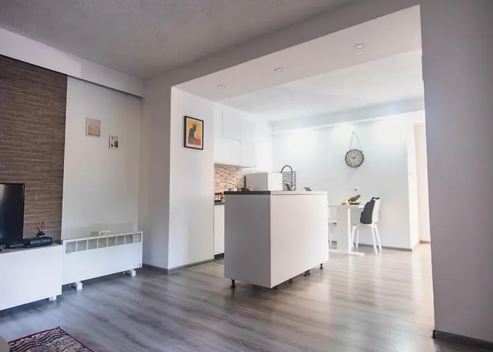 Nobu 44 ' Heart Of Apartman *